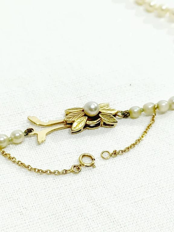 Pearl necklace - Image 15
