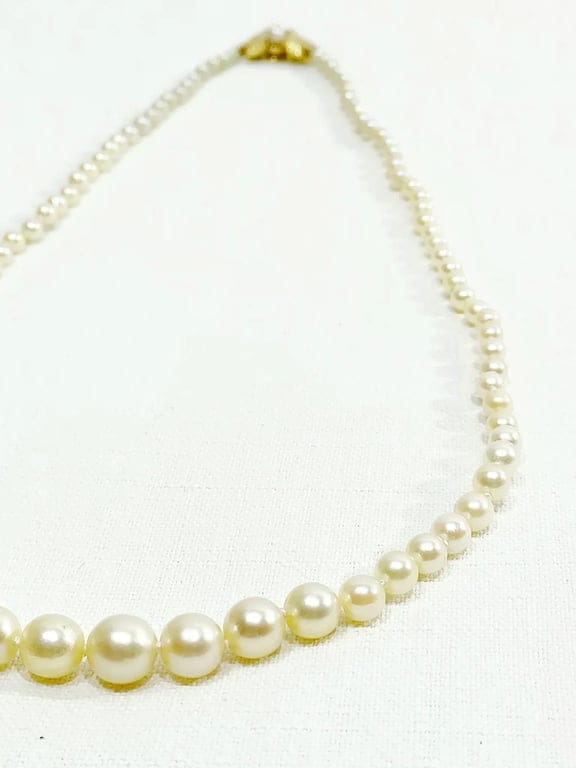 Pearl necklace - Image 8