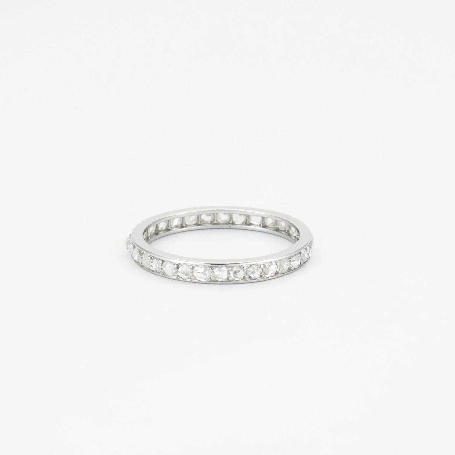 Wedding ring in white gold, diamonds - Image 4