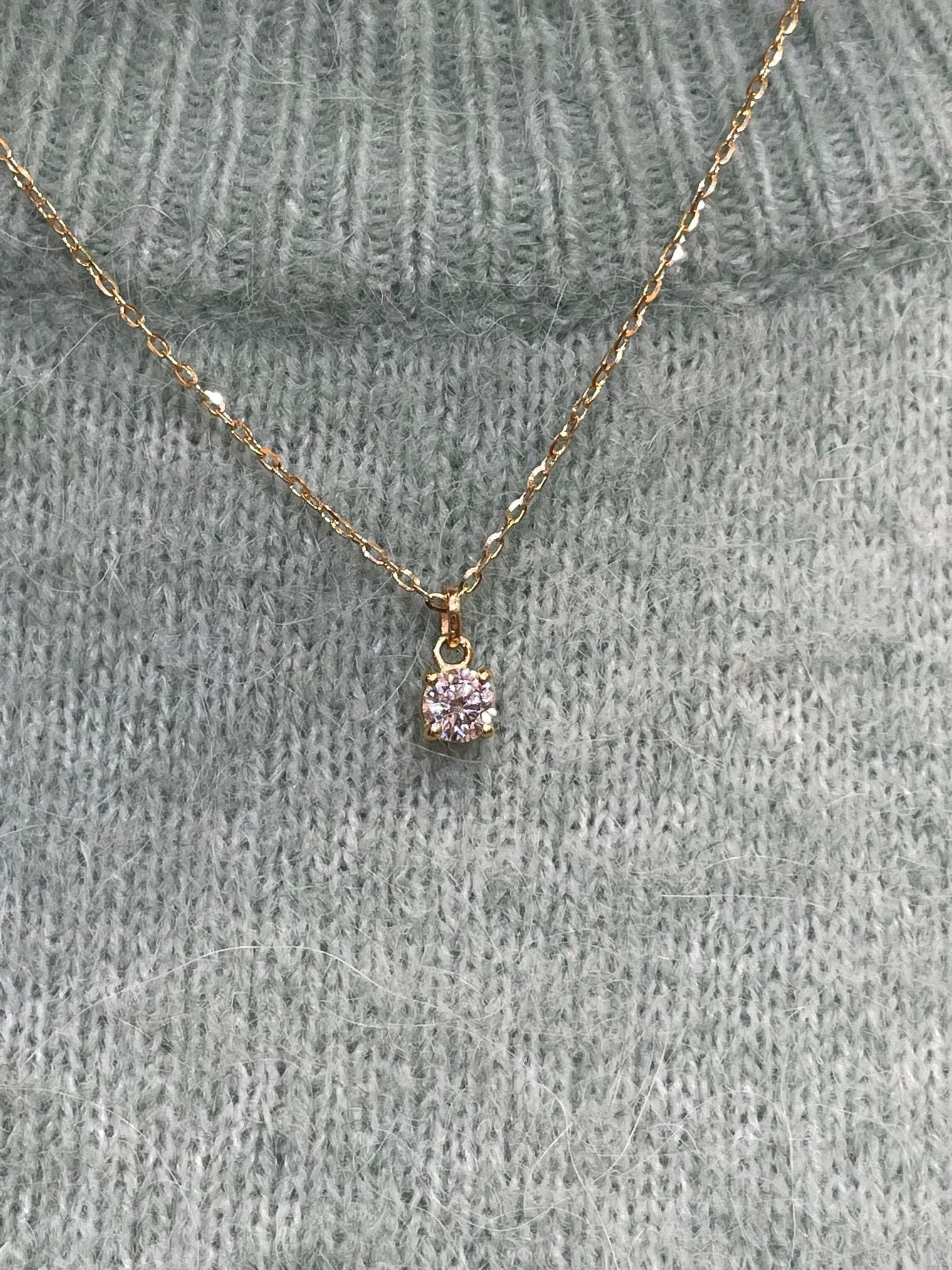 Diamond solitaire necklace 0.56 carat yellow gold - Image 4