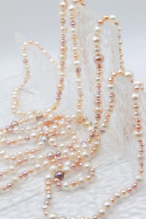 Long freshwater pearl necklace  - Image 5