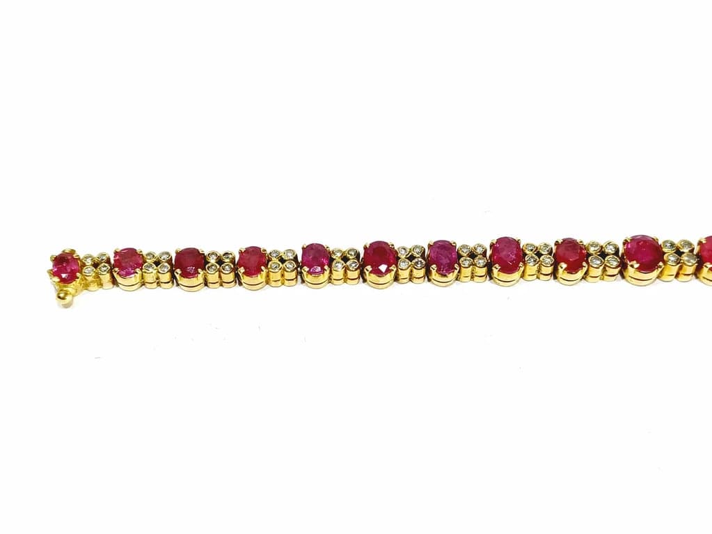 Yellow gold ruby diamond bracelet - Image 11