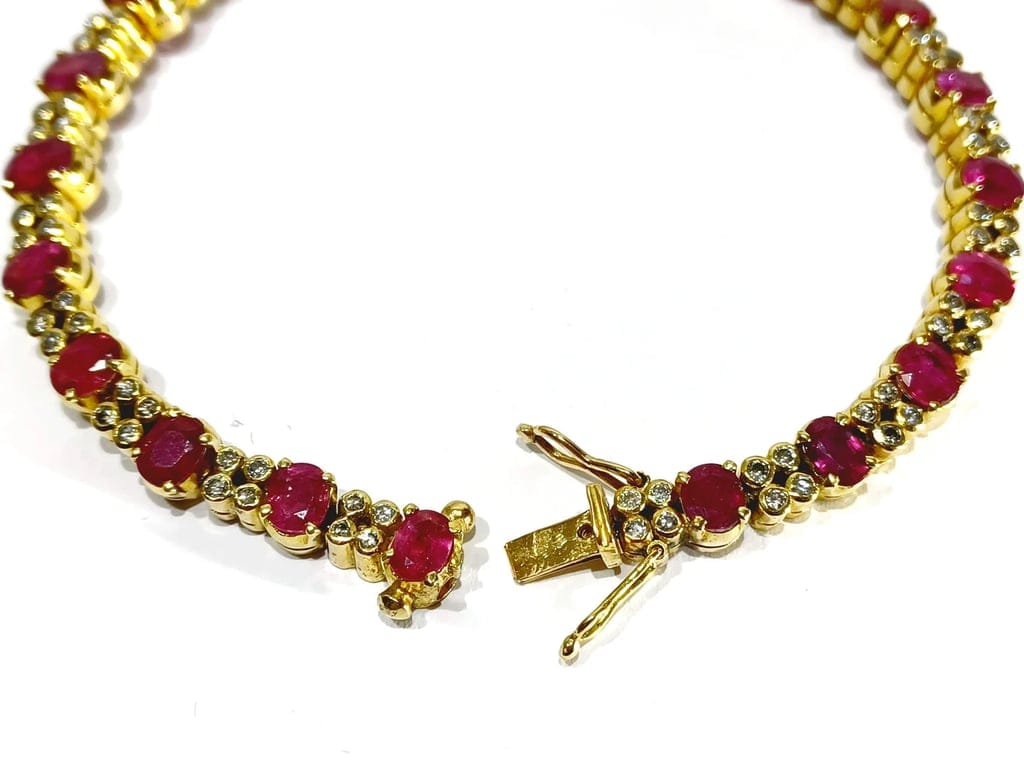 Yellow gold ruby diamond bracelet - Image 13