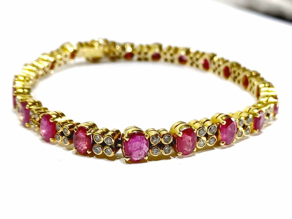 Yellow gold ruby diamond bracelet - Image 8
