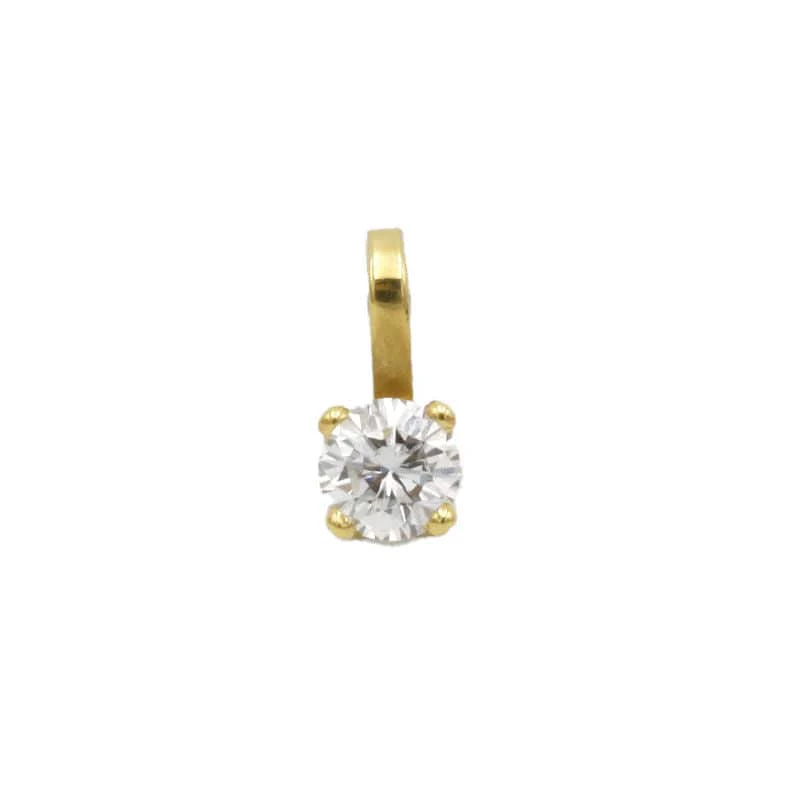 Yellow gold diamond pendant