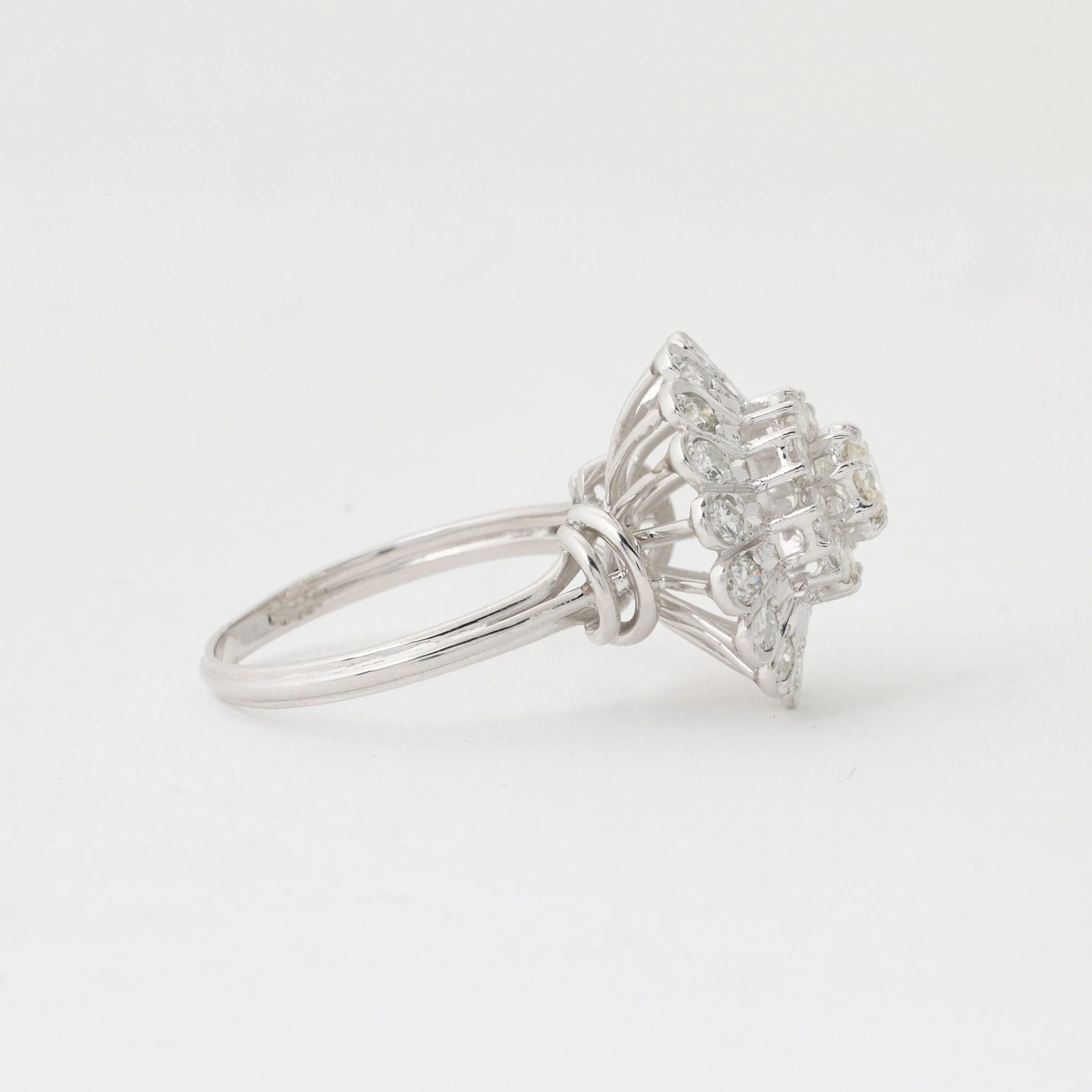 Vintage diamond ring - Image 2
