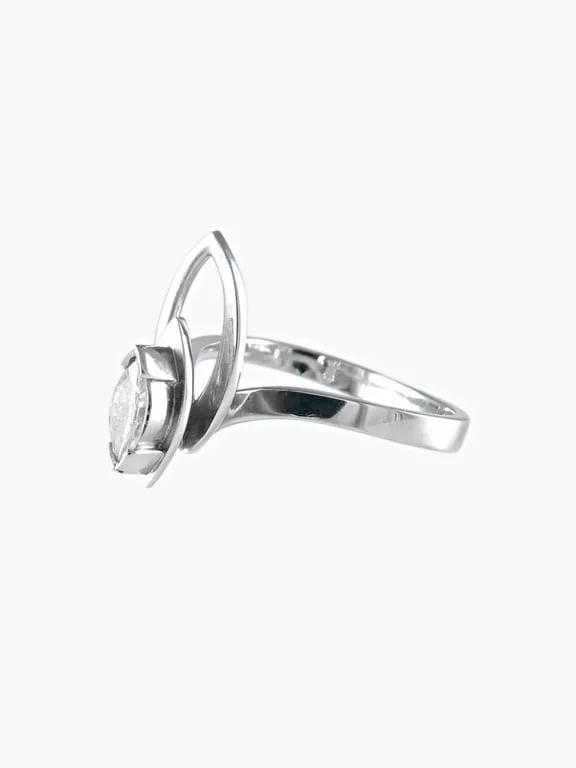 WHITE GOLD DIAMOND RING - Image 2