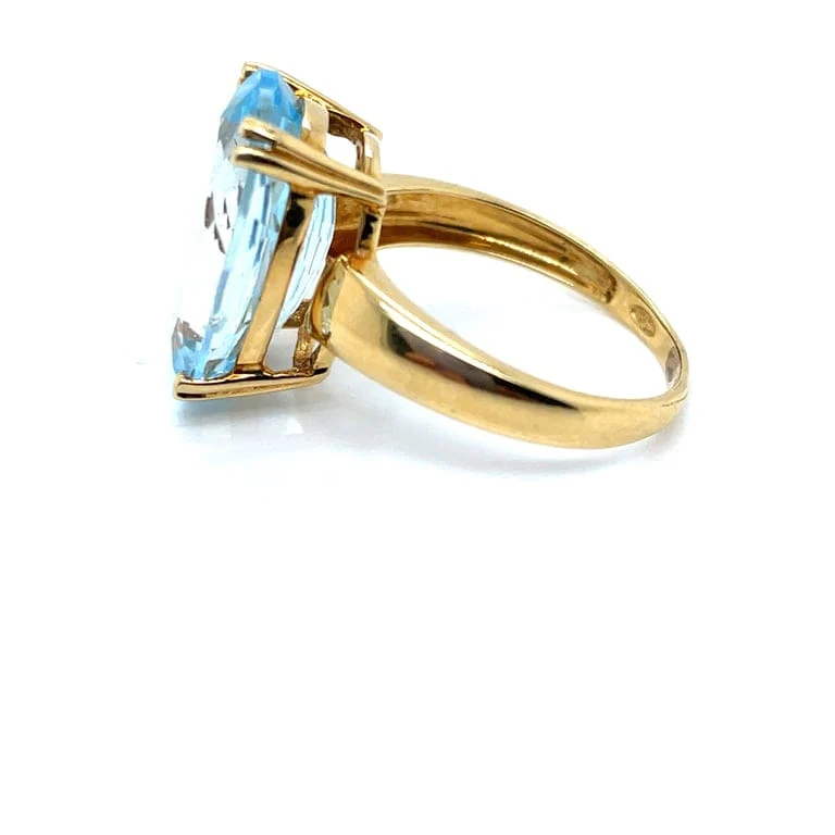 Yellow Gold Topaz Ring - Image 2