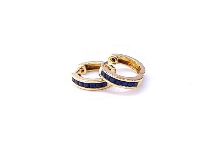 Yellow gold and sapphire creoles - Image 5
