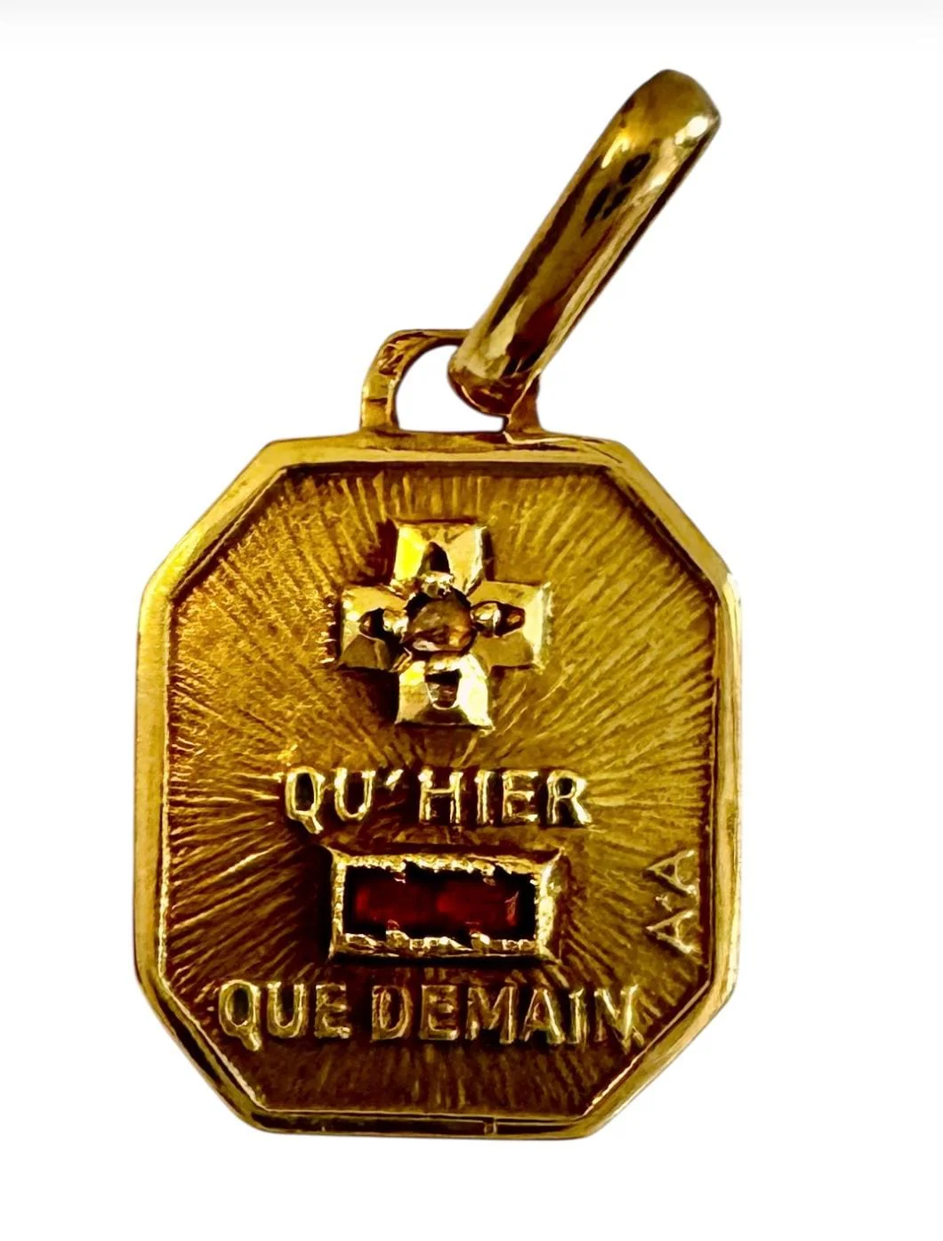 Yellow gold religious medal