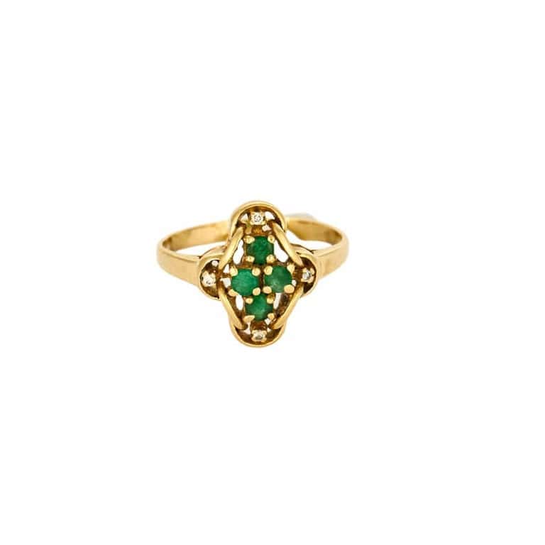 L'esmeralda ring in yellow gold, emeralds and diamonds