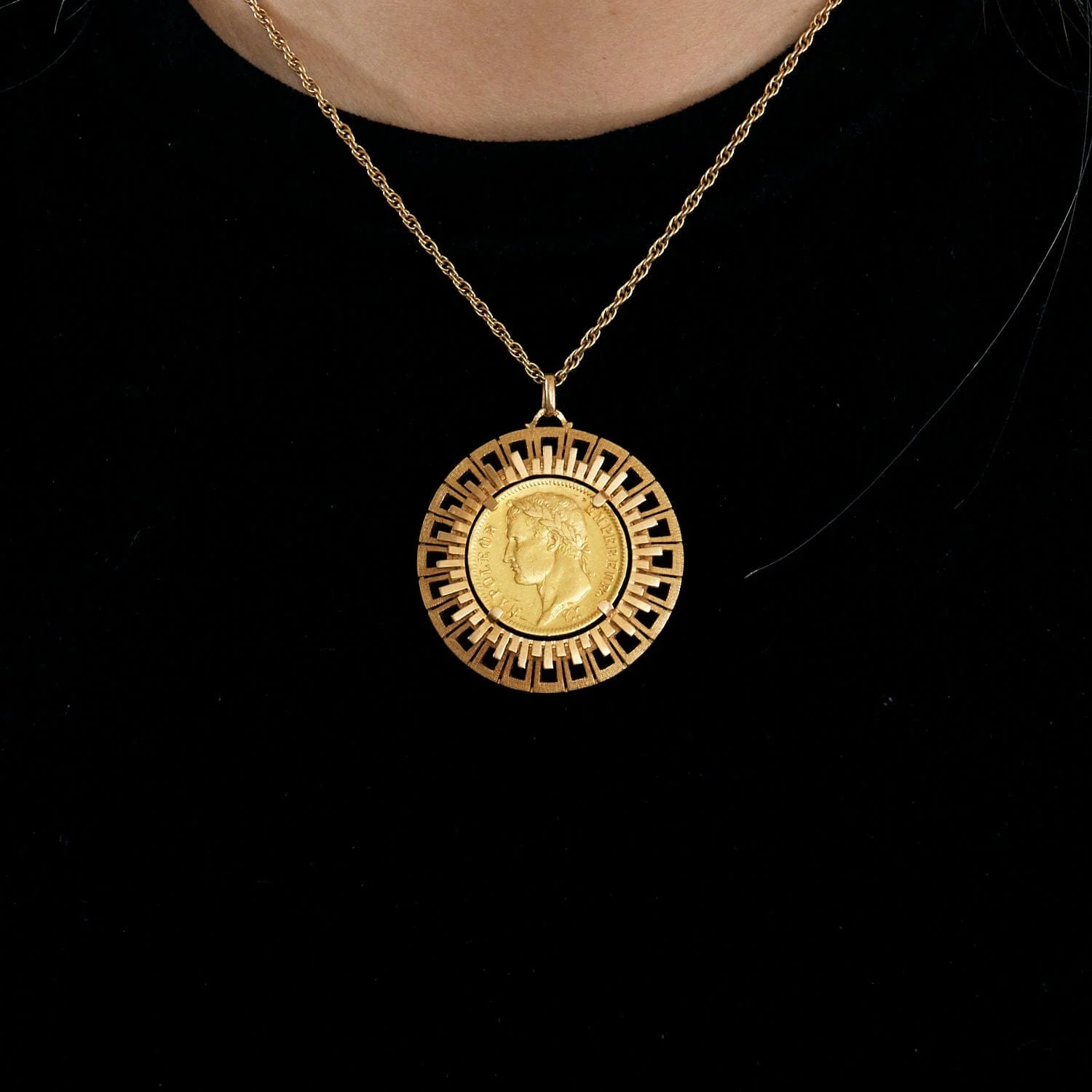 Coin holder pendant - Image 3