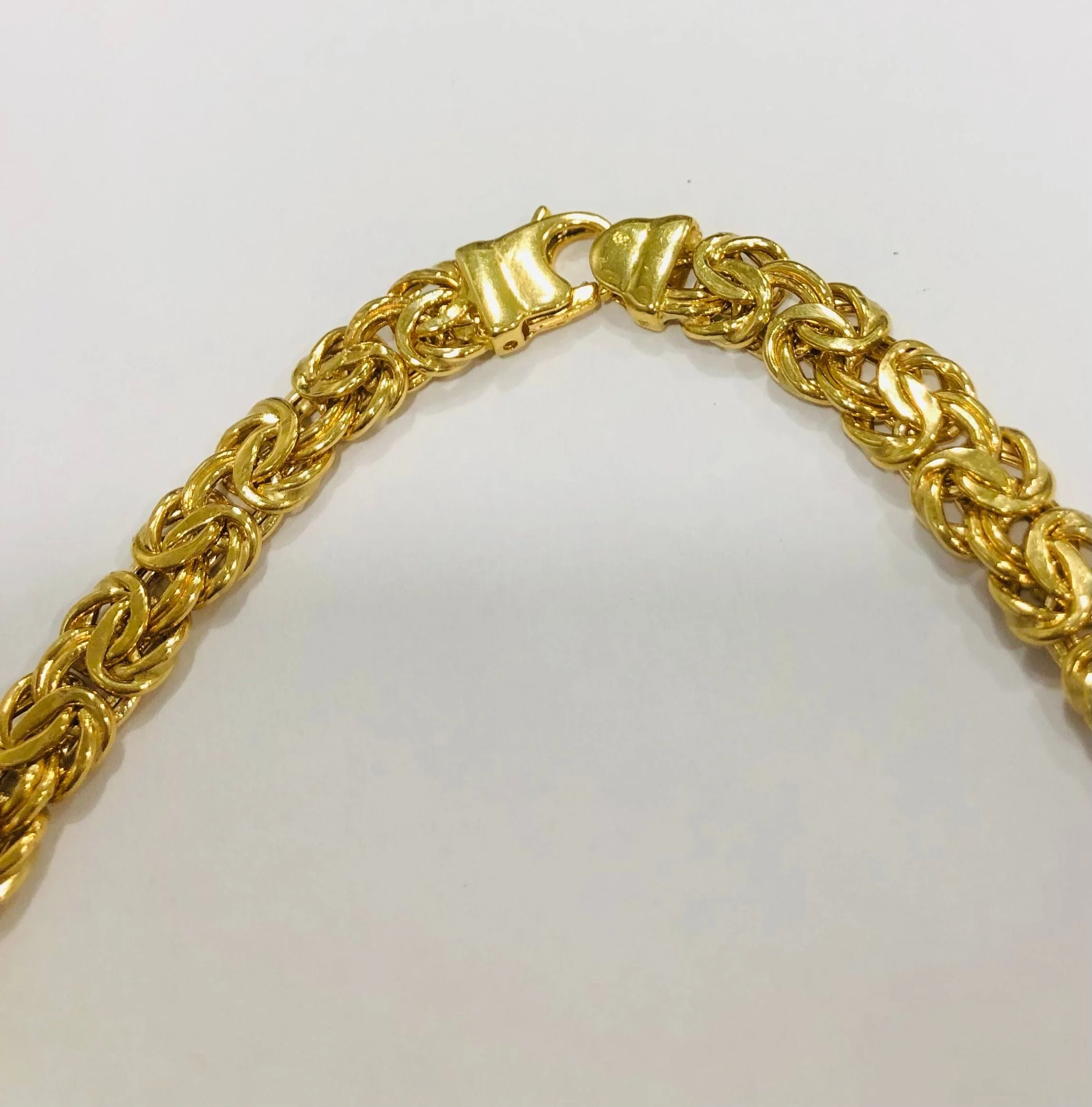 Yellow gold royal link necklace - Image 3