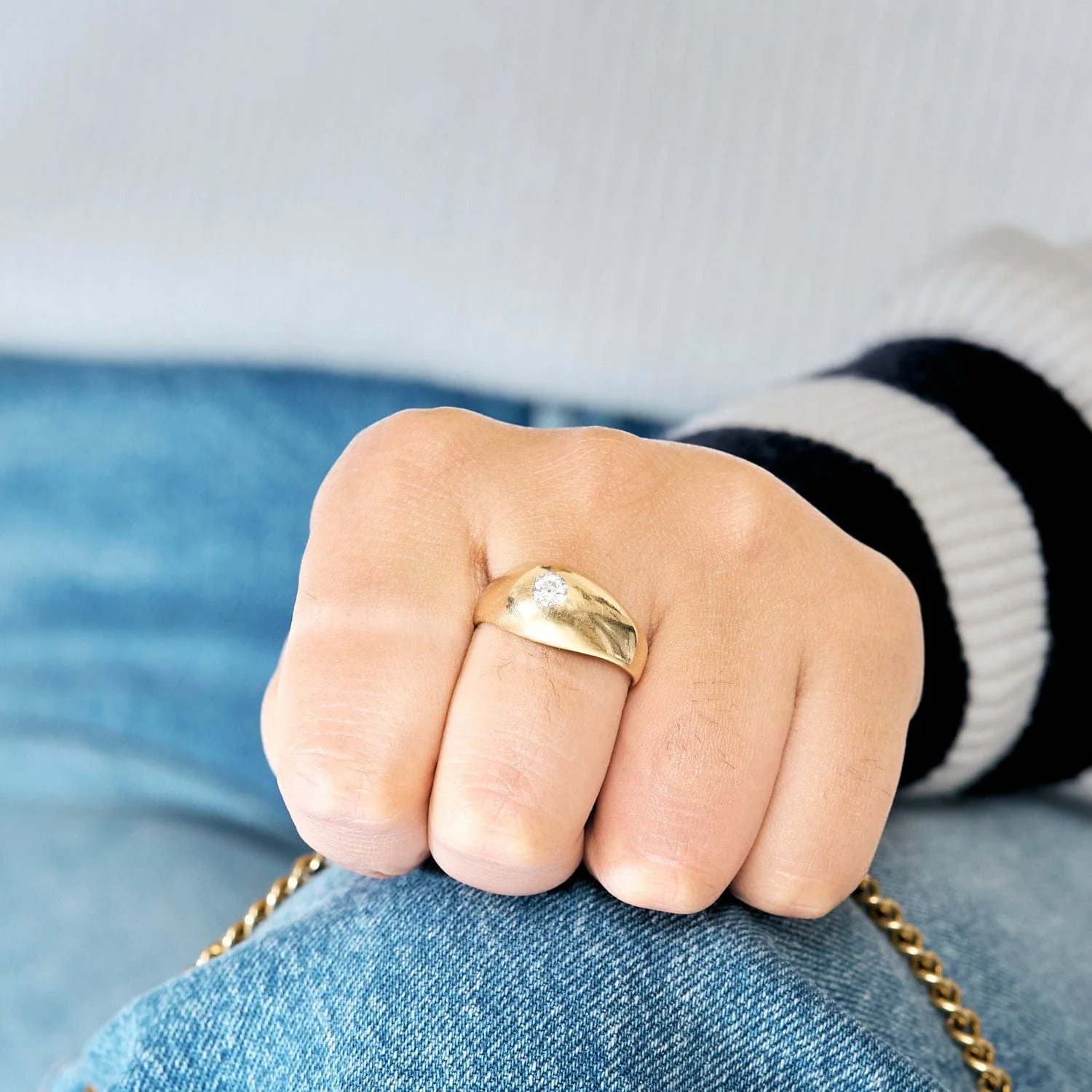 Ring Signet ring in yellow gold and diamond - Image 6