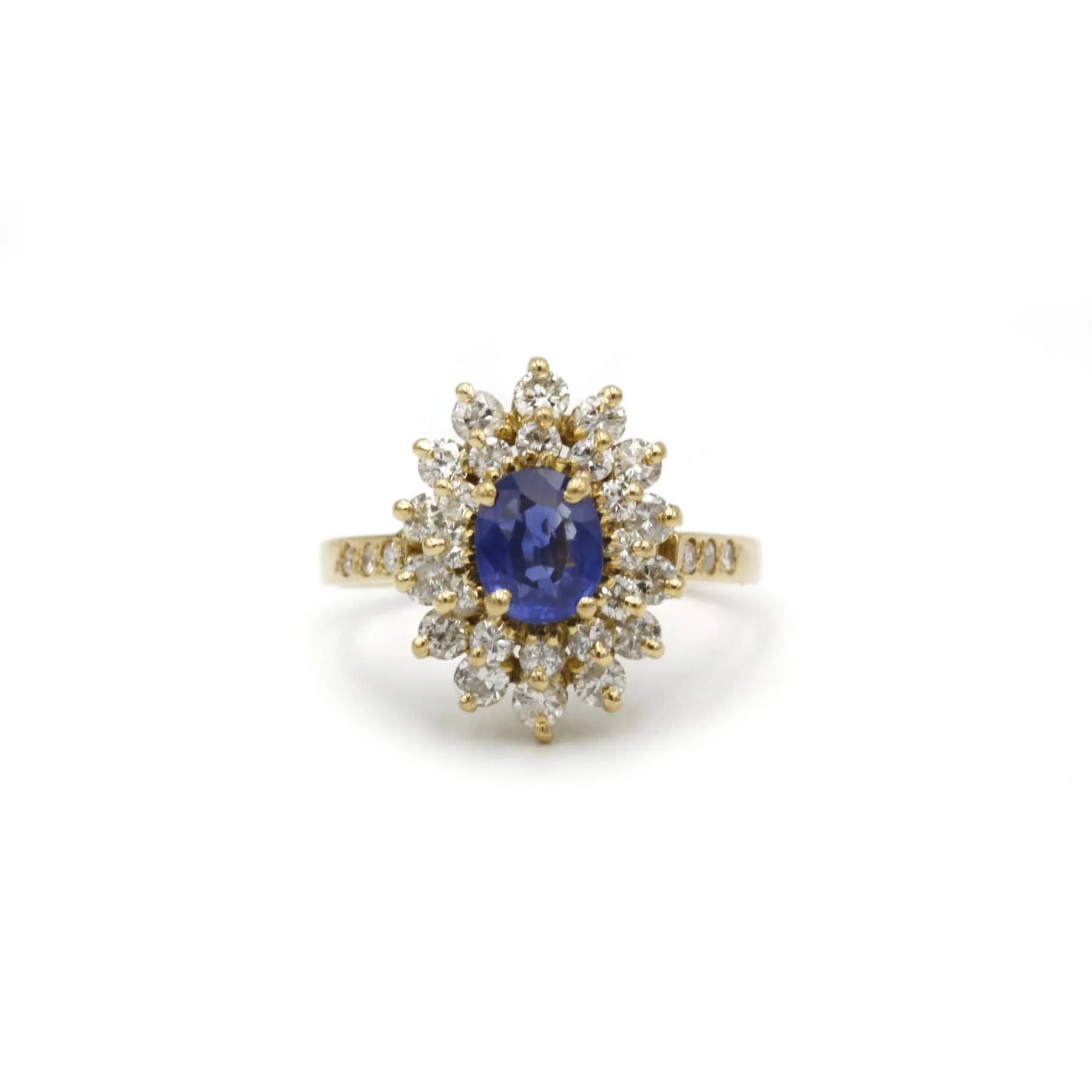 Yellow gold, diamonds & sapphire ring