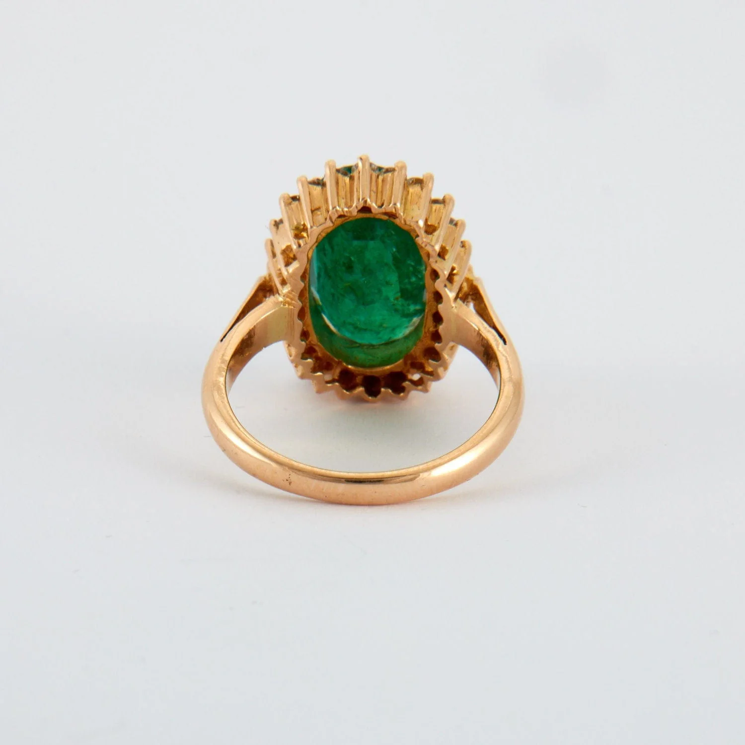 Emerald diamond ring - Image 7