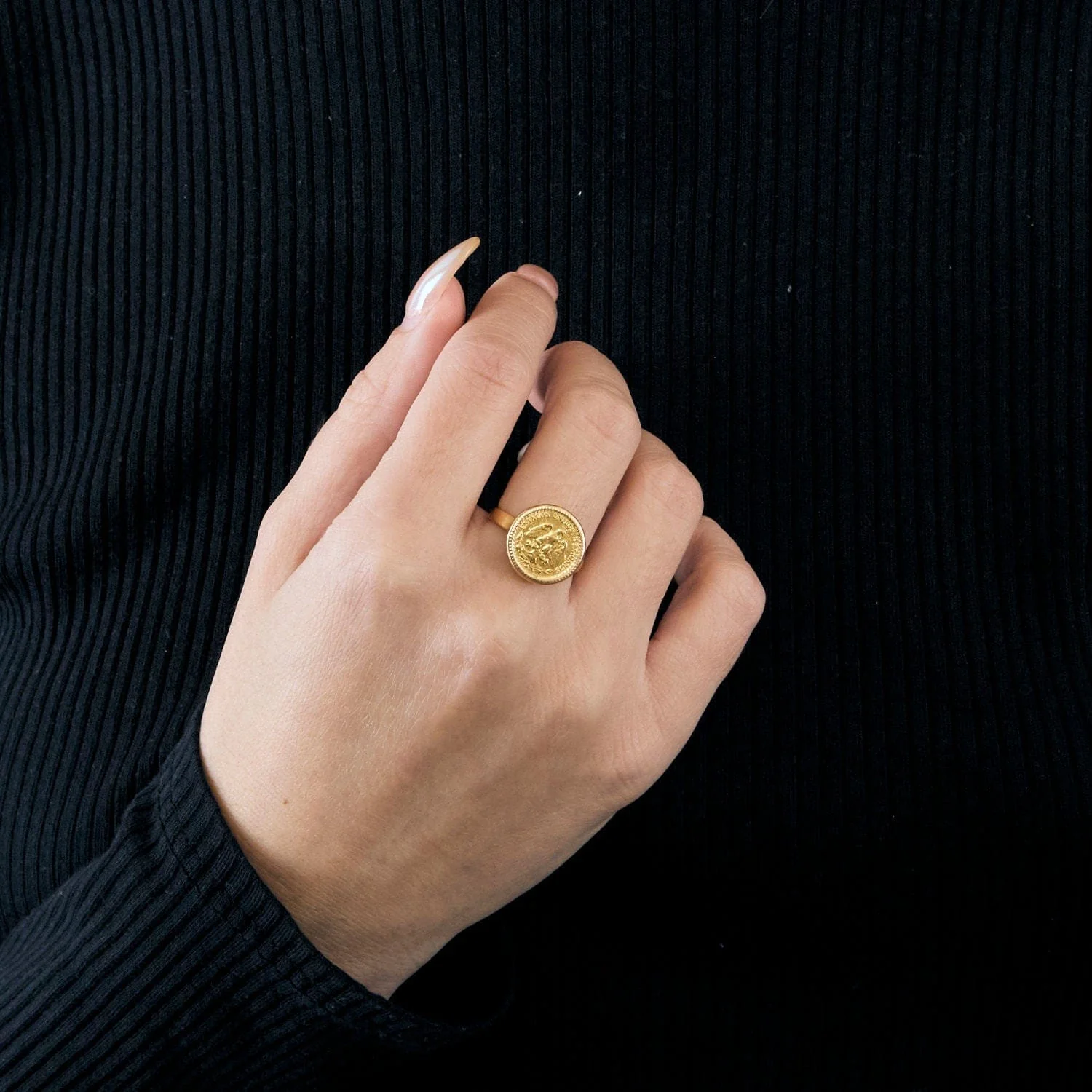 Yellow gold ring gold coins - Image 3