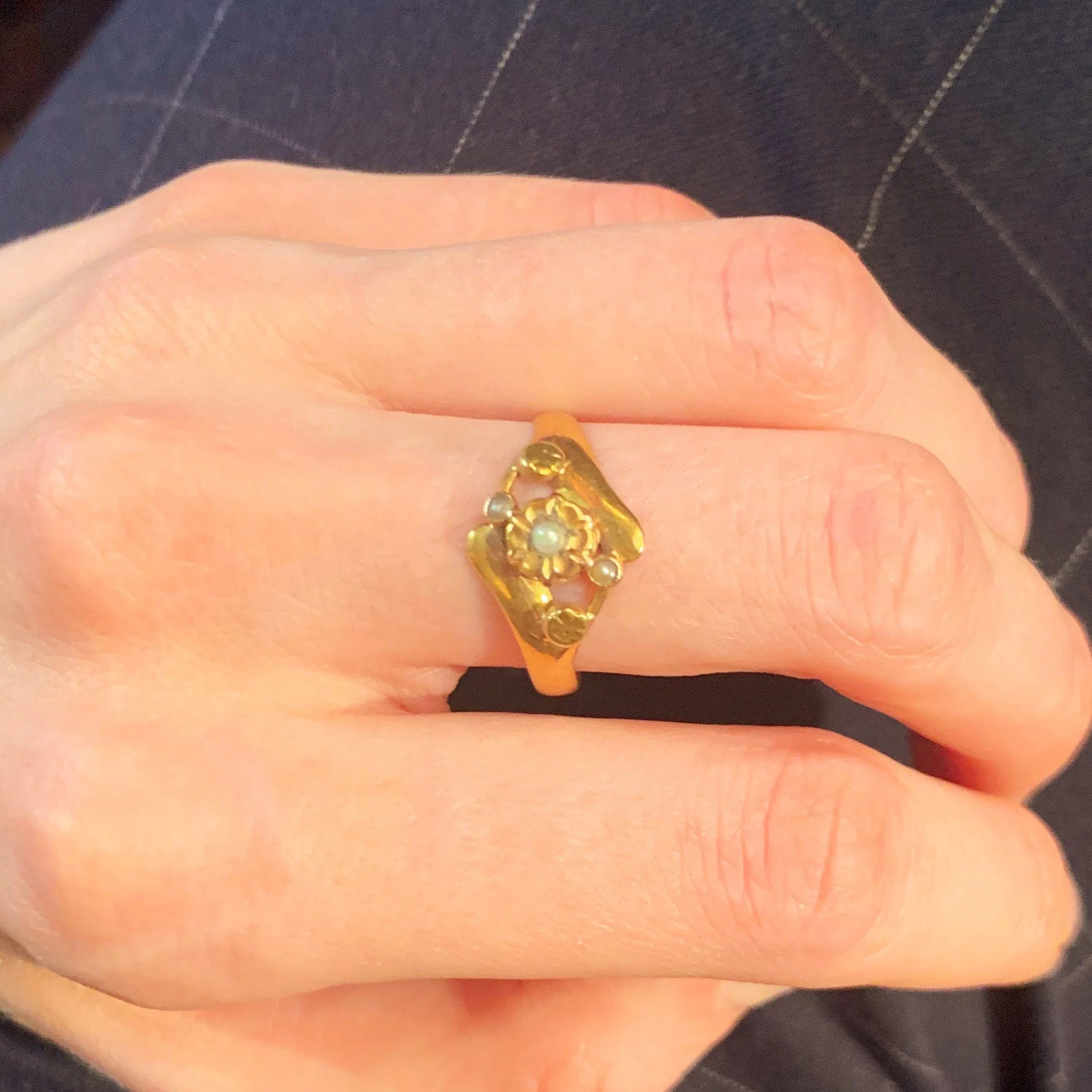 Flower Ring - Image 2