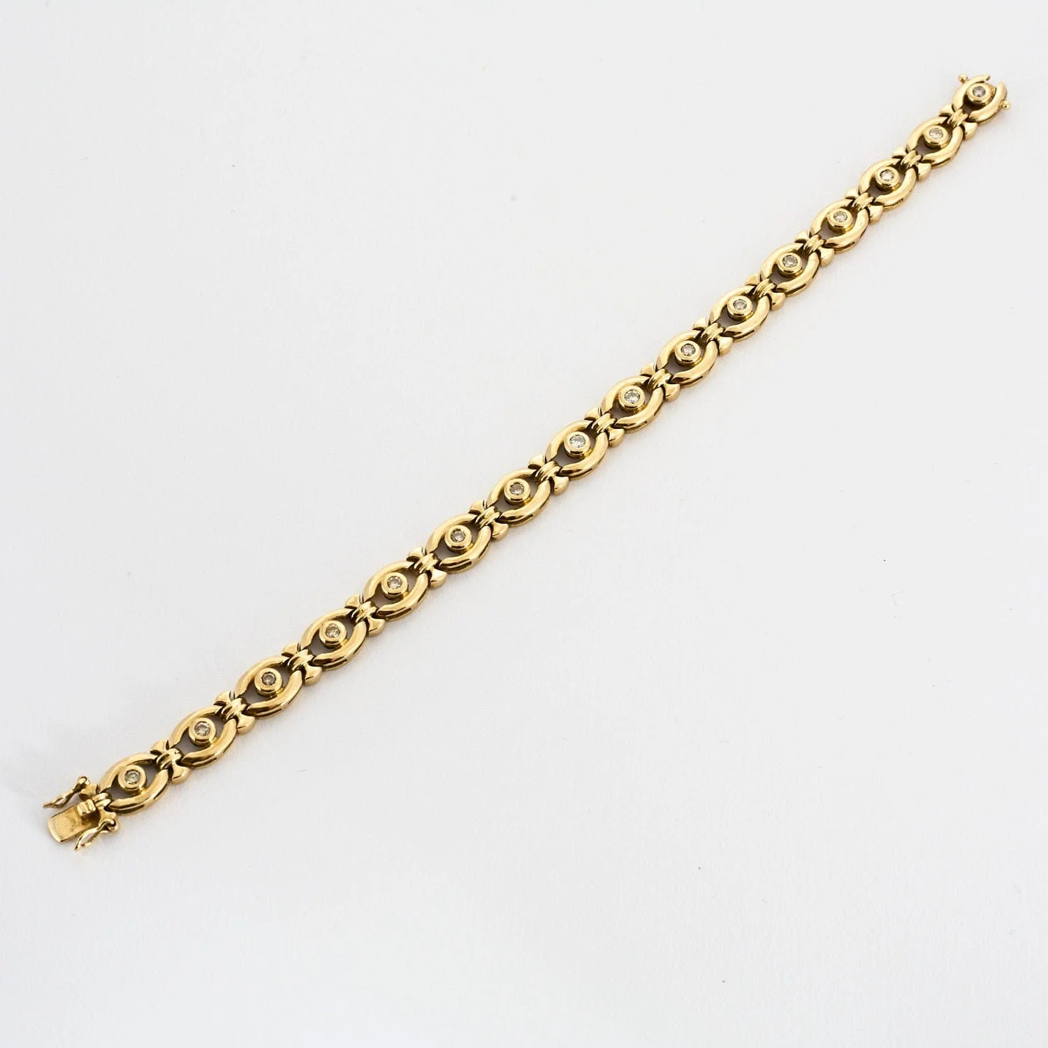 Yellow gold diamond bracelet - Image 2