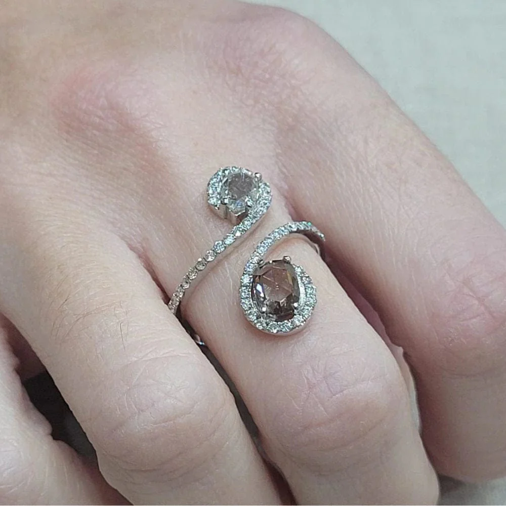 Diamond ring with rose-cut and brilliant-cut diamonds  - Image 2