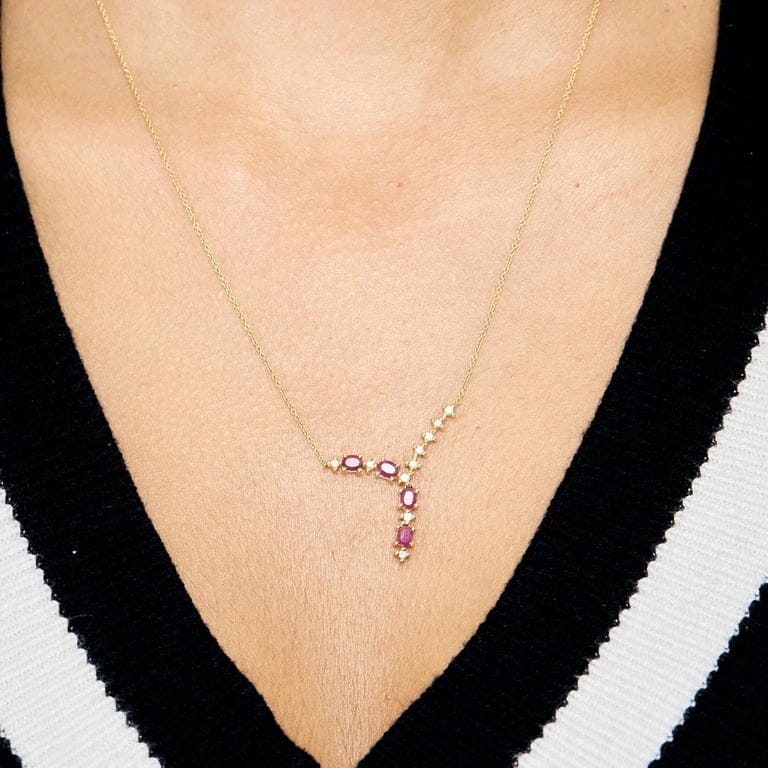 Yellow gold, ruby and diamond necklace - Image 2