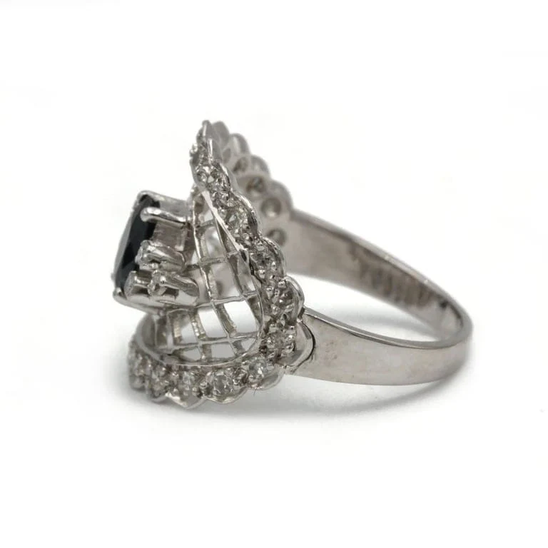 Ring - Gold, diamonds and sapphire - Image 3