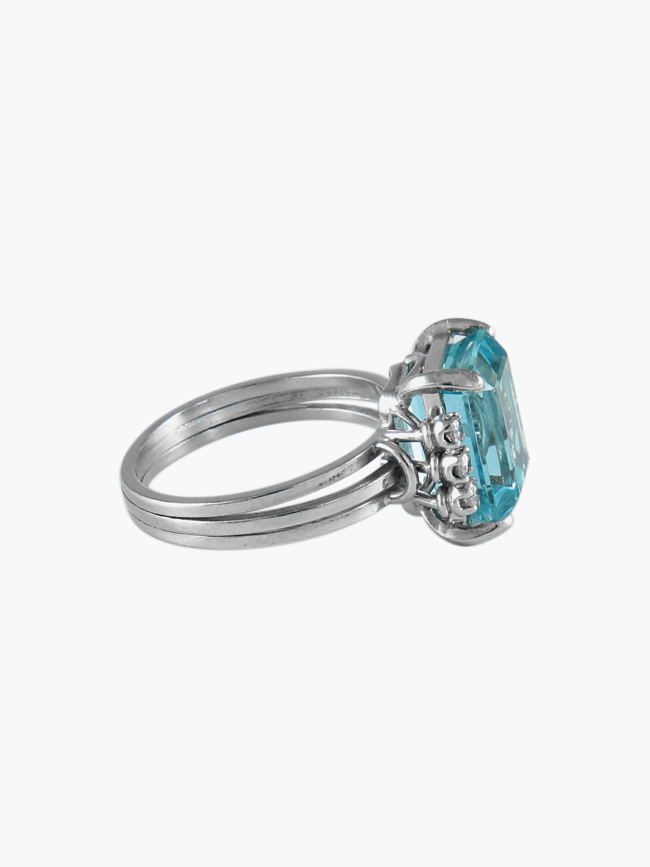 Blue Topaz Diamond Ring - Image 6