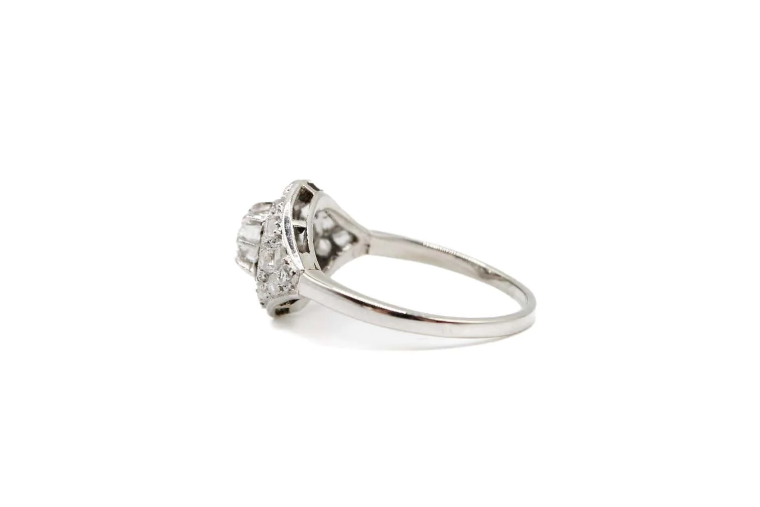 White gold ring, diamonds  - Image 4