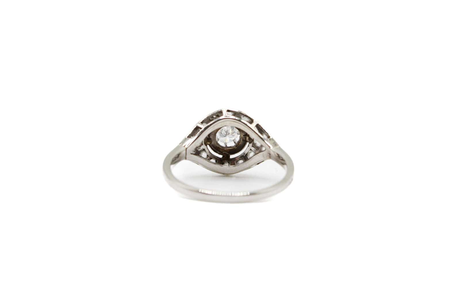 White gold ring, diamonds  - Image 5