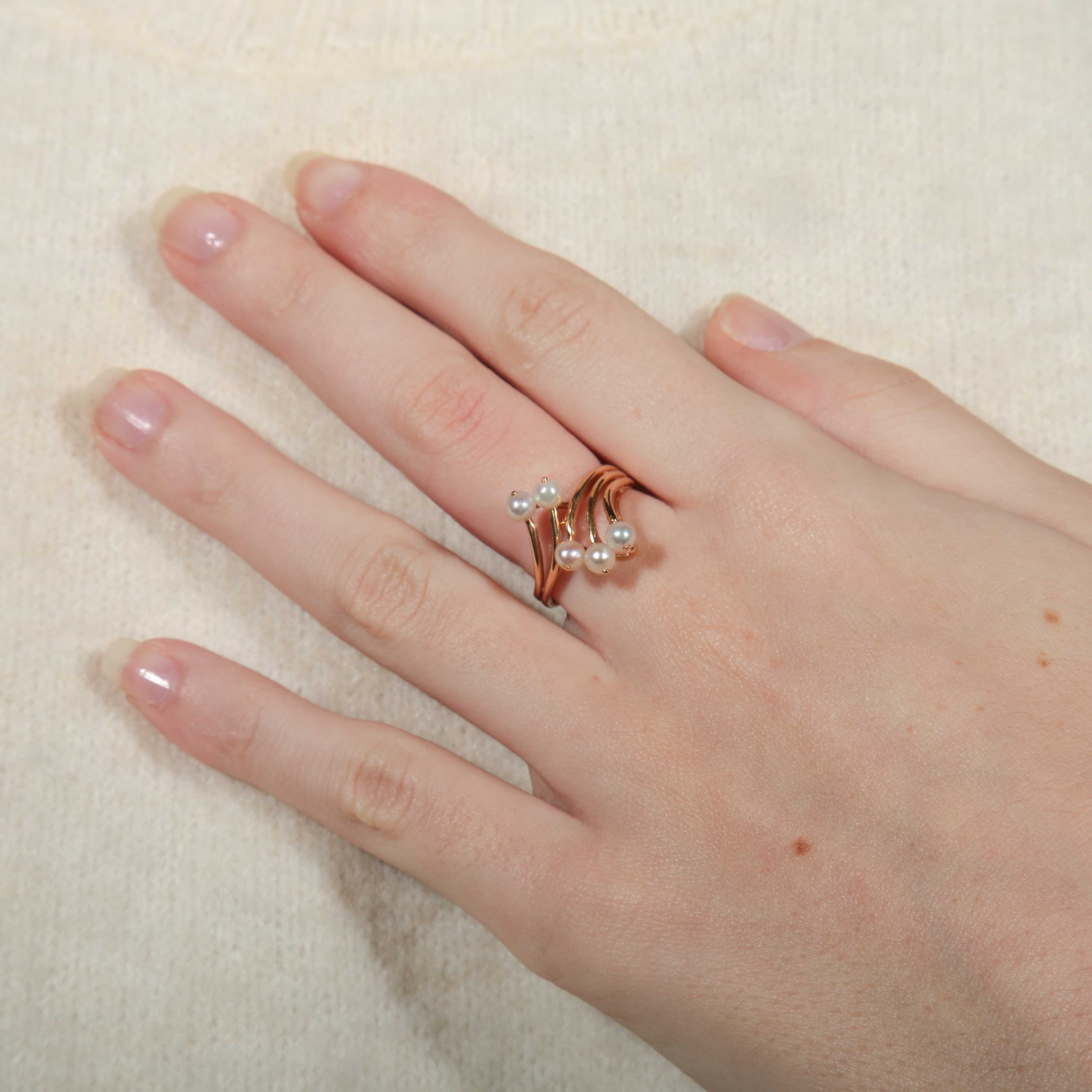 5 Pearl Ring - Image 2