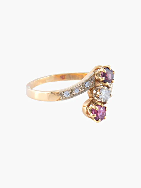 Trilogy Ruby Diamond Ring - Image 4