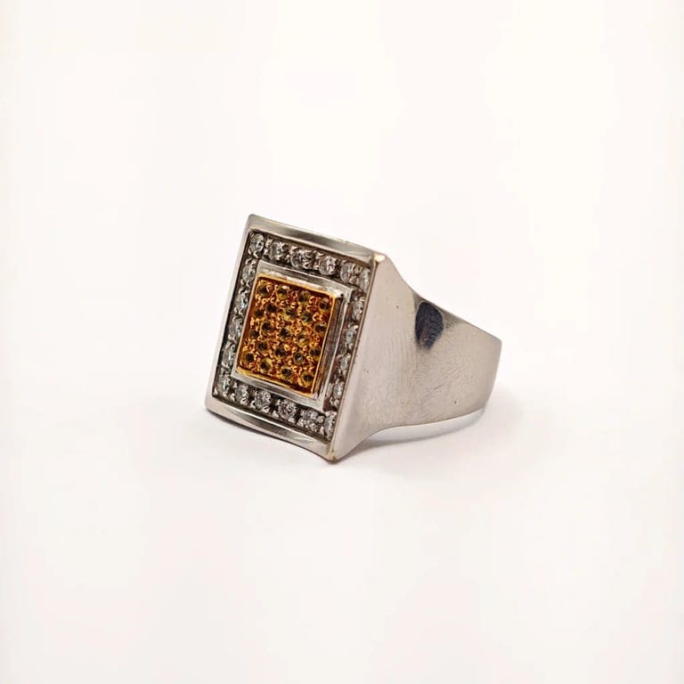 White and yellow gold ring, sapphire and diamonds - Image 3