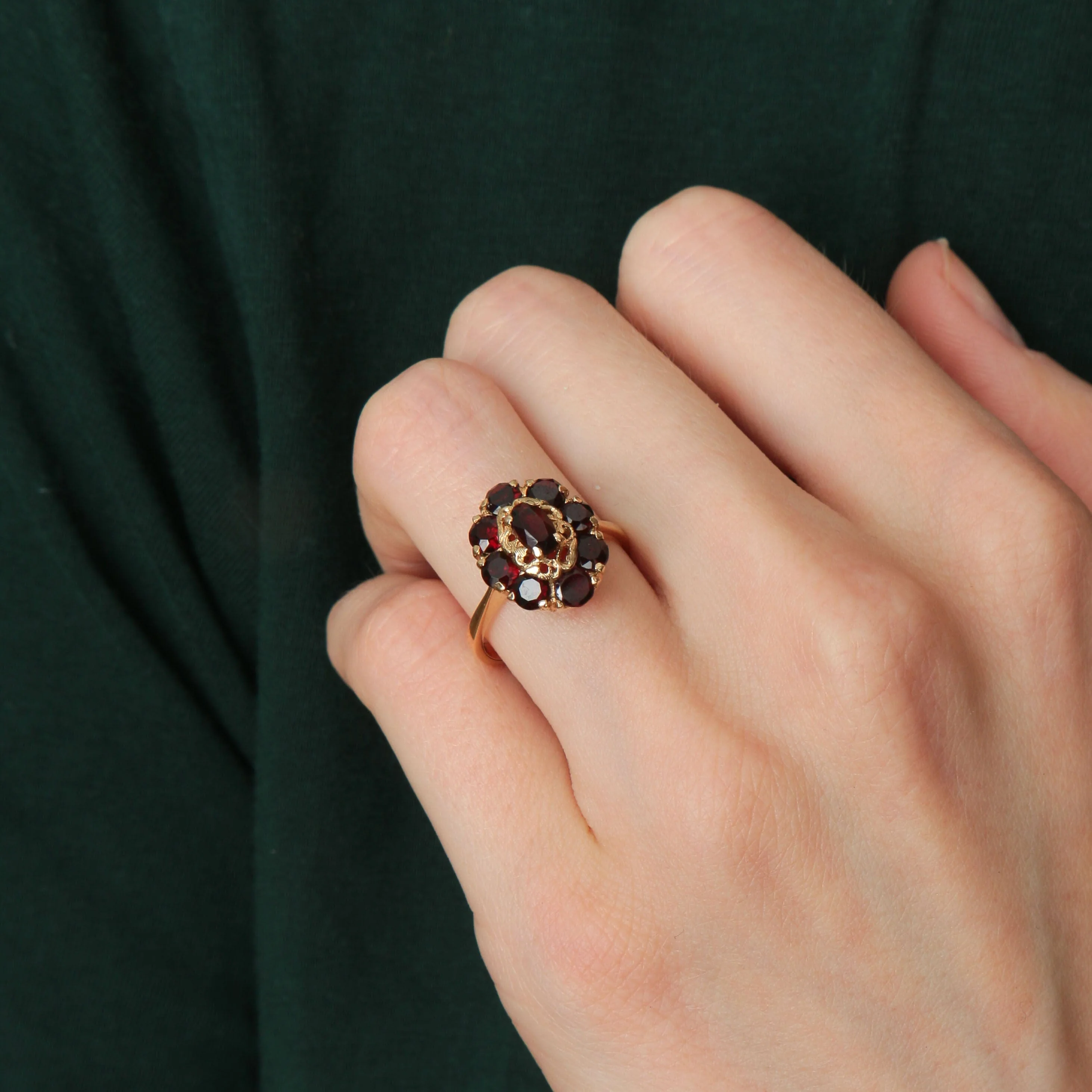 Ring Daisy garnets - Image 2