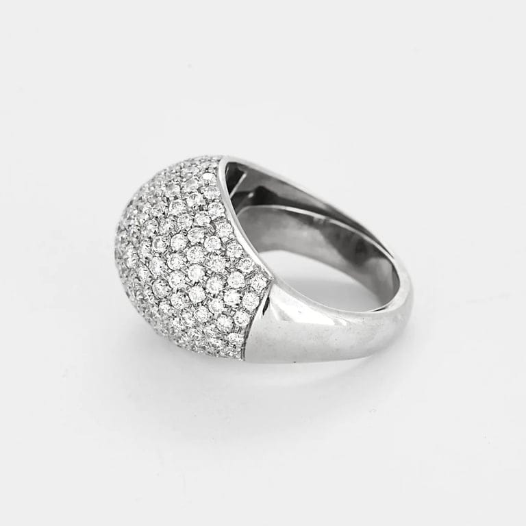Le Mont des Diamants ring in white gold and diamonds  - Image 4