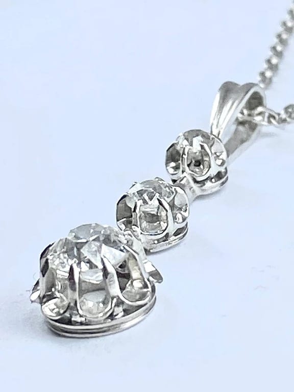 1900 Diamond pendant on chain - Image 6