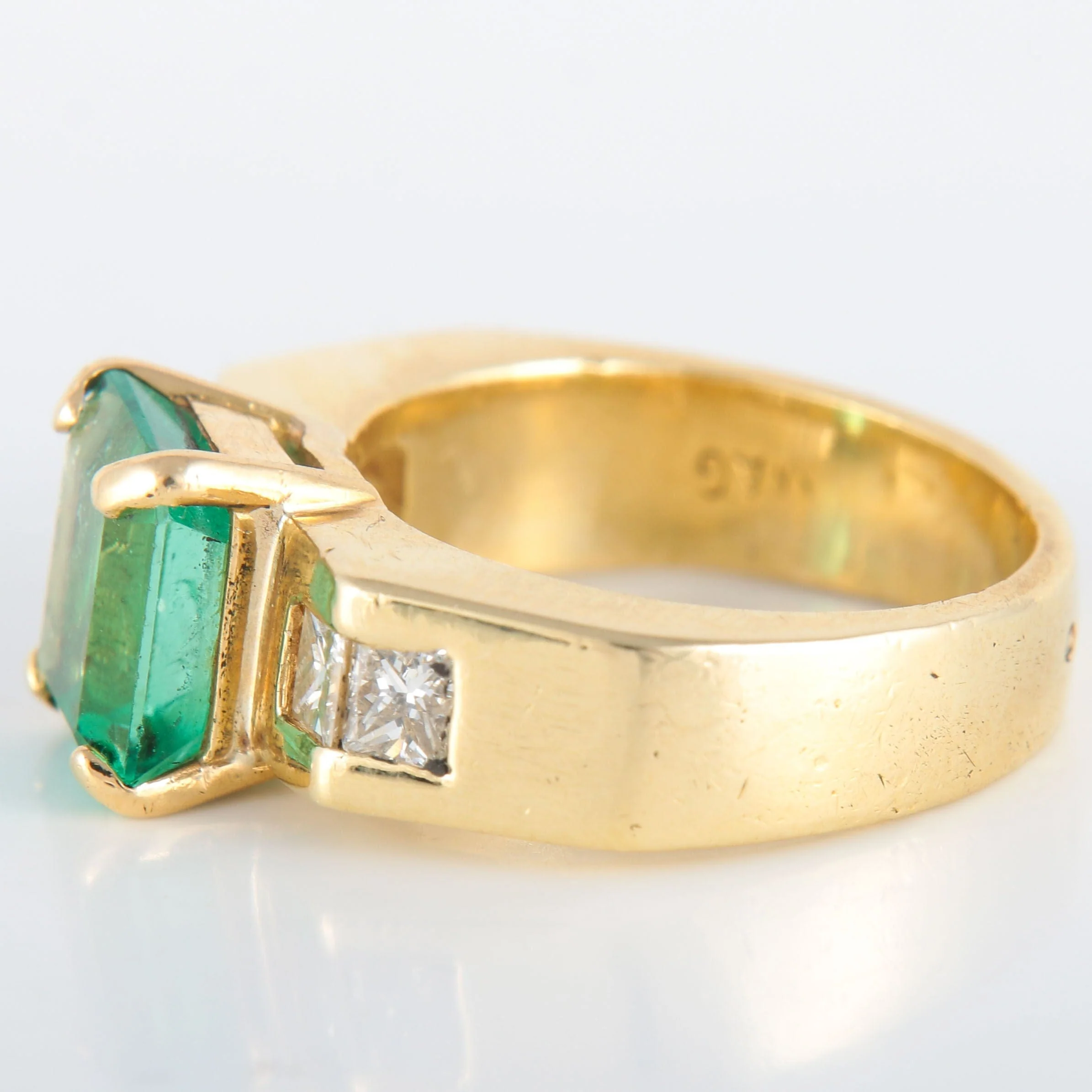 Emerald and Diamond Ring - Image 5