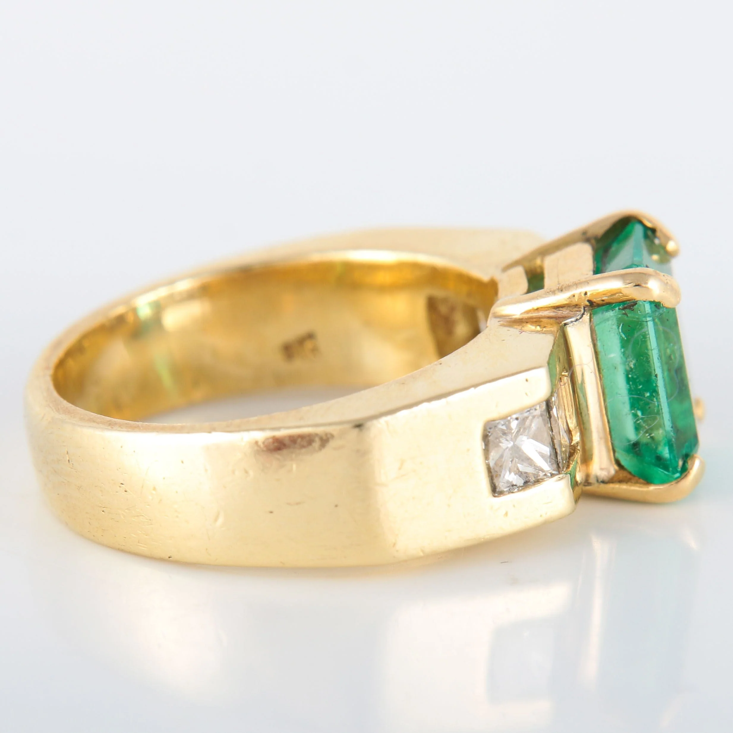 Emerald and Diamond Ring - Image 9