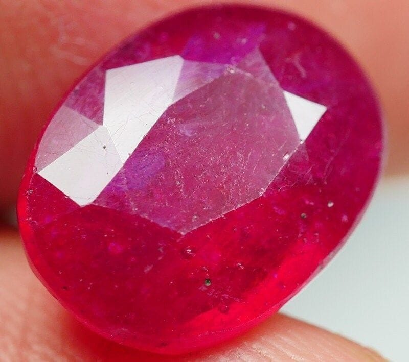 Ruby 5.70cts - Image 3