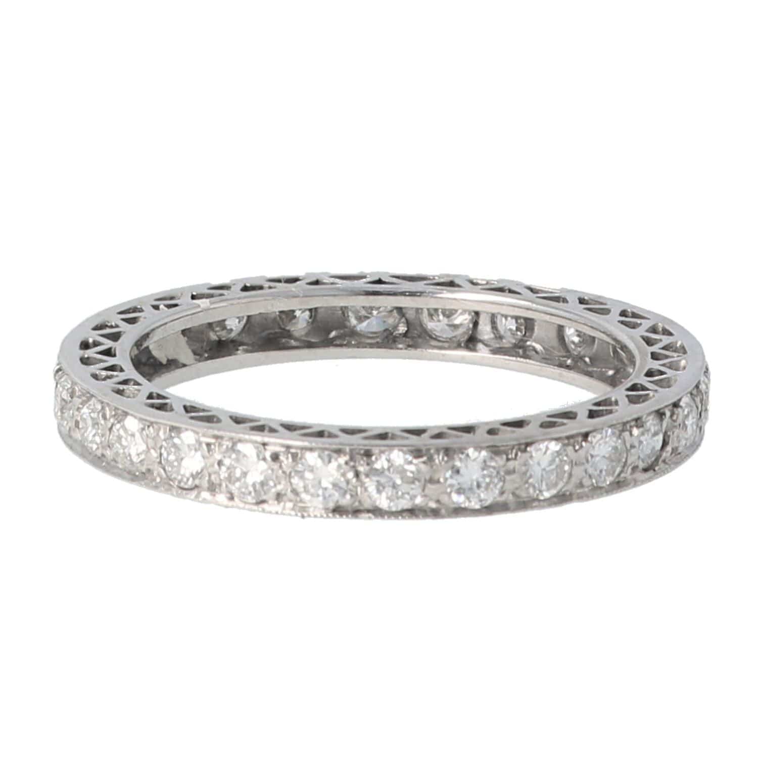 Diamond wedding ring