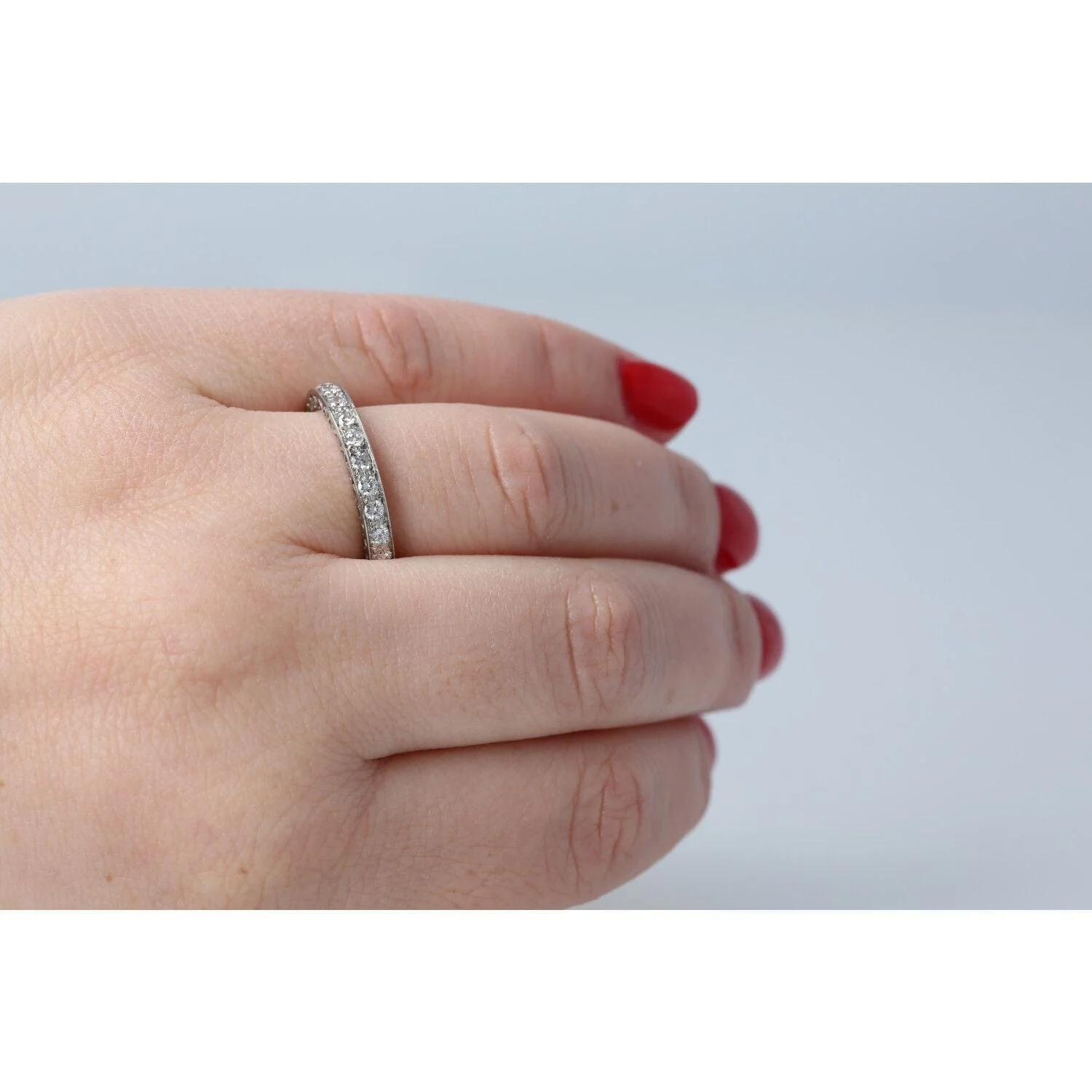 Diamond wedding ring - Image 2