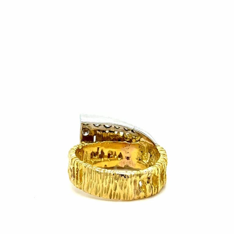 Yellow gold and diamond ring - Image 9