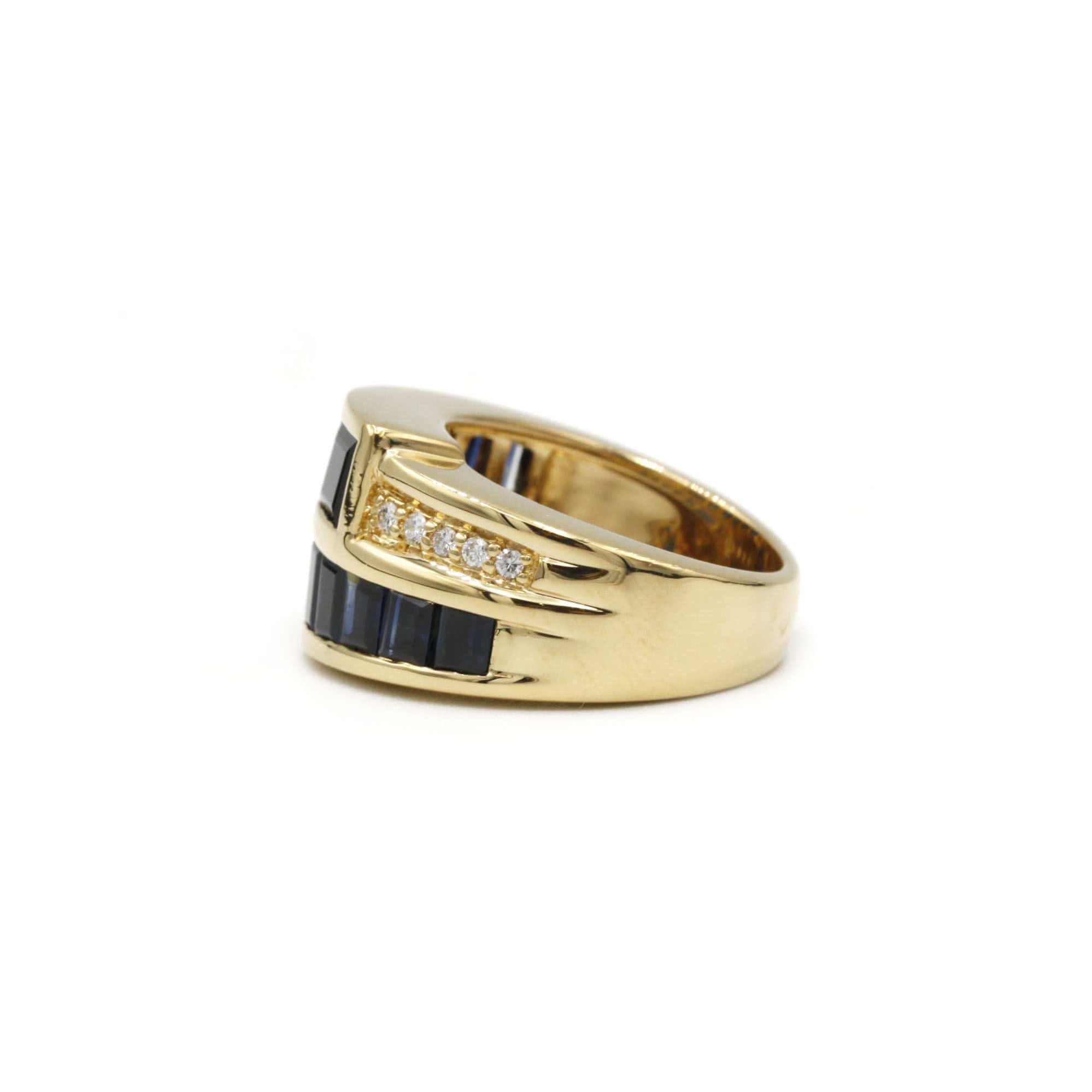 Retro style Diamond & Sapphire ring - Image 2