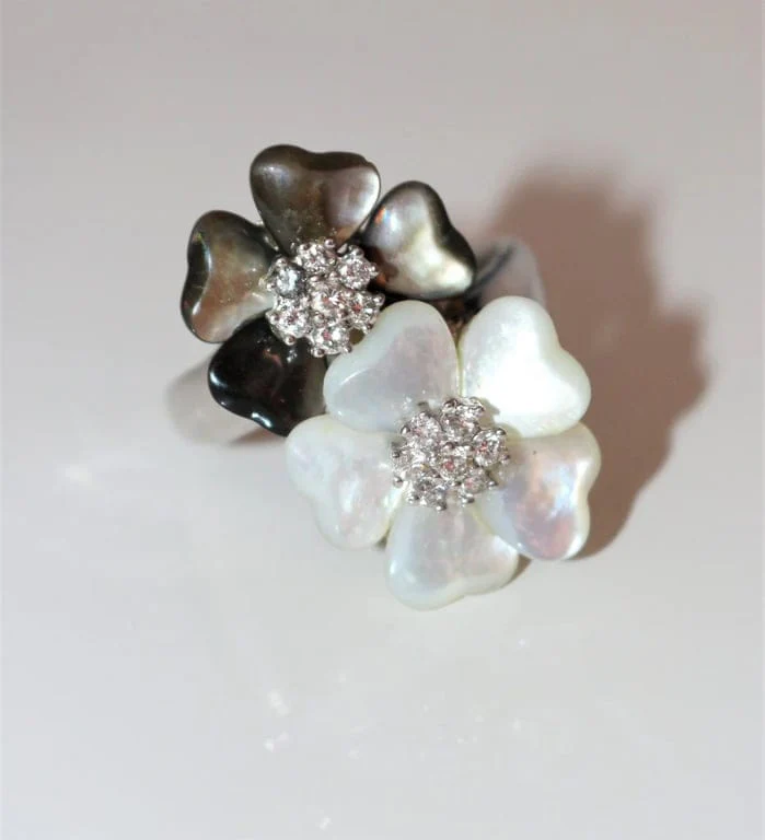 Double Flower Ring - Image 5