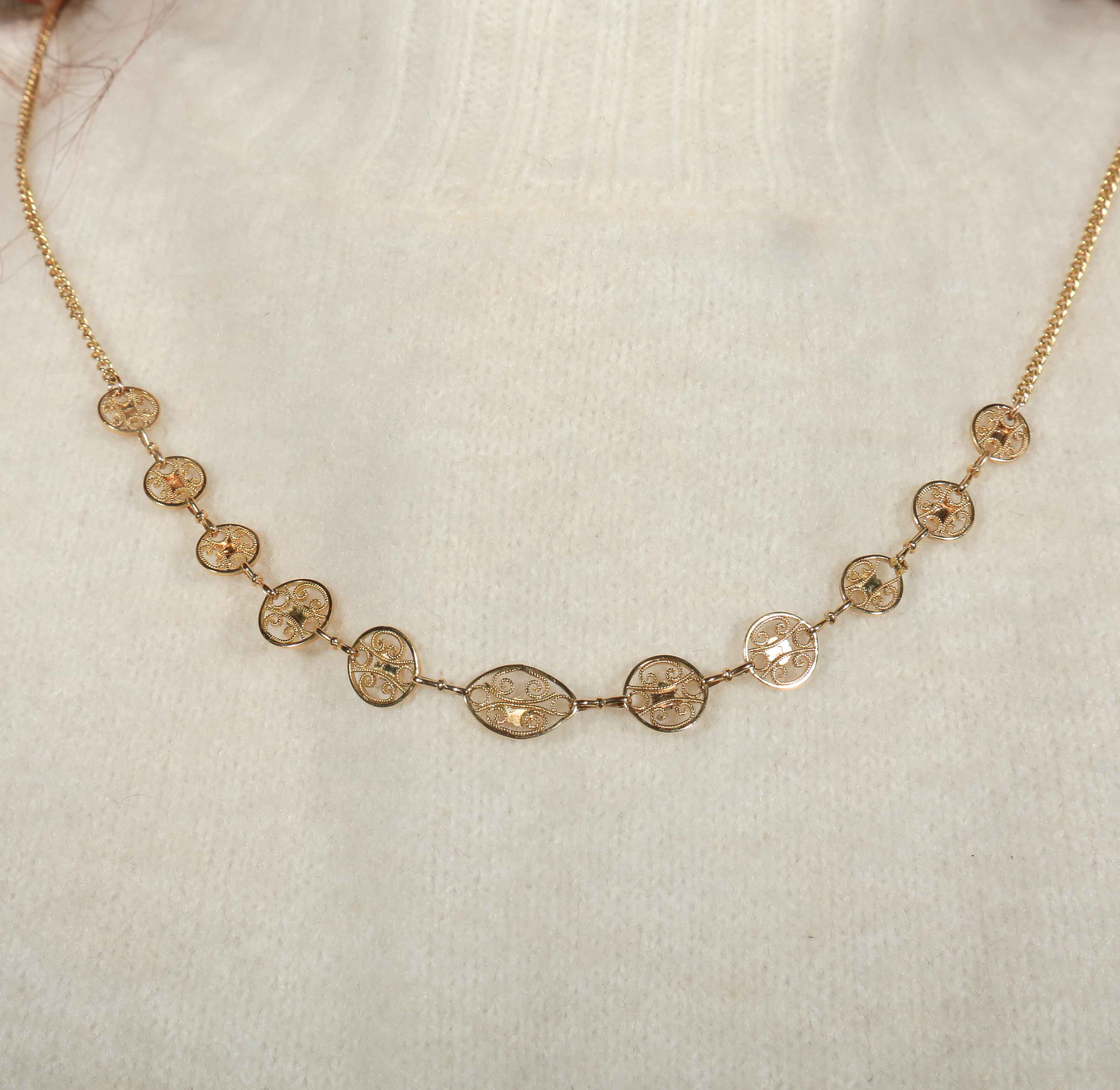 Old Collerette Necklace - Image 2