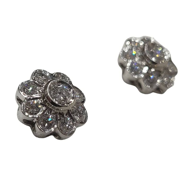 18k white gold and diamond earrings  - Image 6