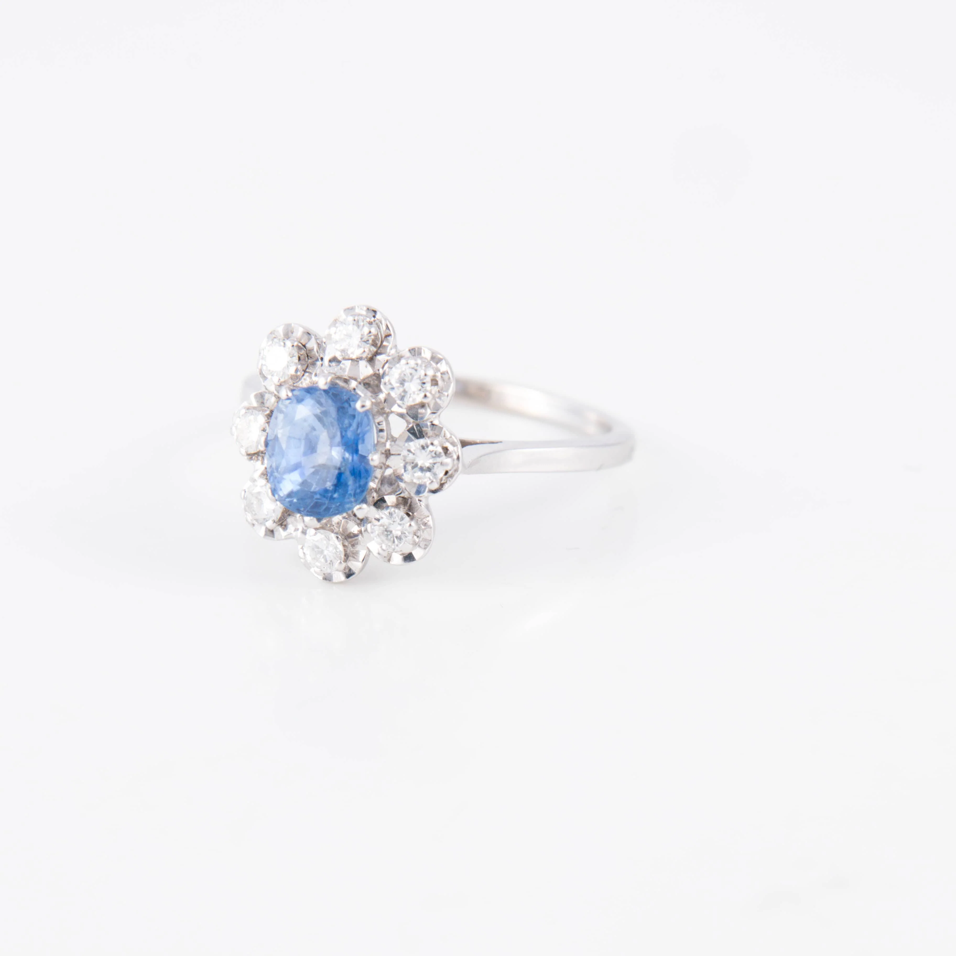 Sapphire and diamond ring - Image 3