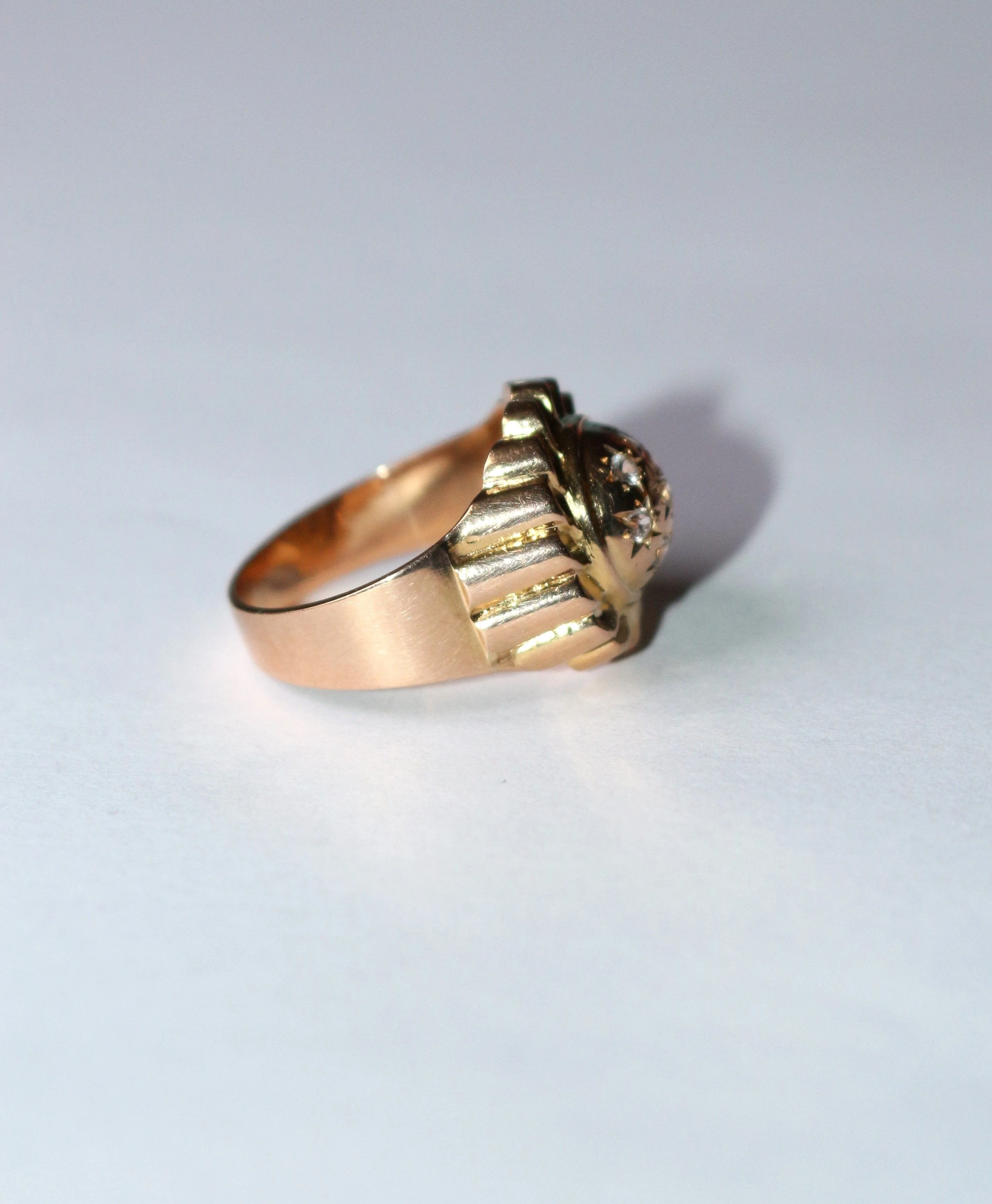 Yellow gold retro dome ring - Image 9