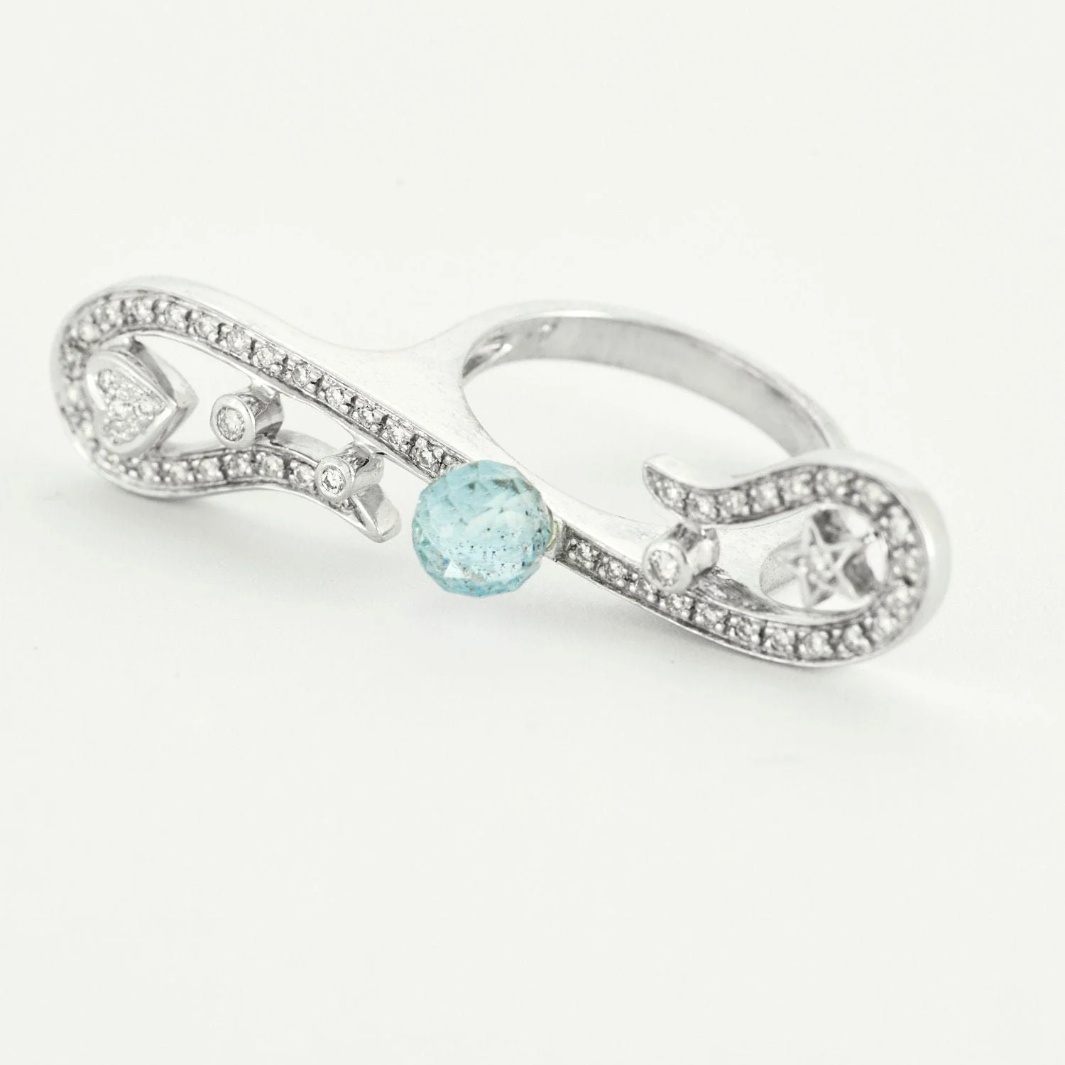 Ring In the heart of the stars, white gold, diamonds, topaz - Image 5