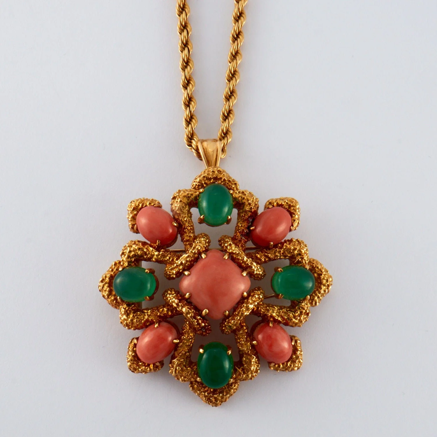 VAN CLEEF & ARPELS - Coral and chrysoprase “Delphe Collection” set - Image 19