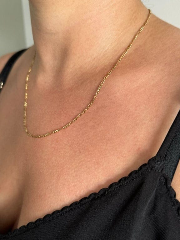 Figaro mesh gold chain - Image 4